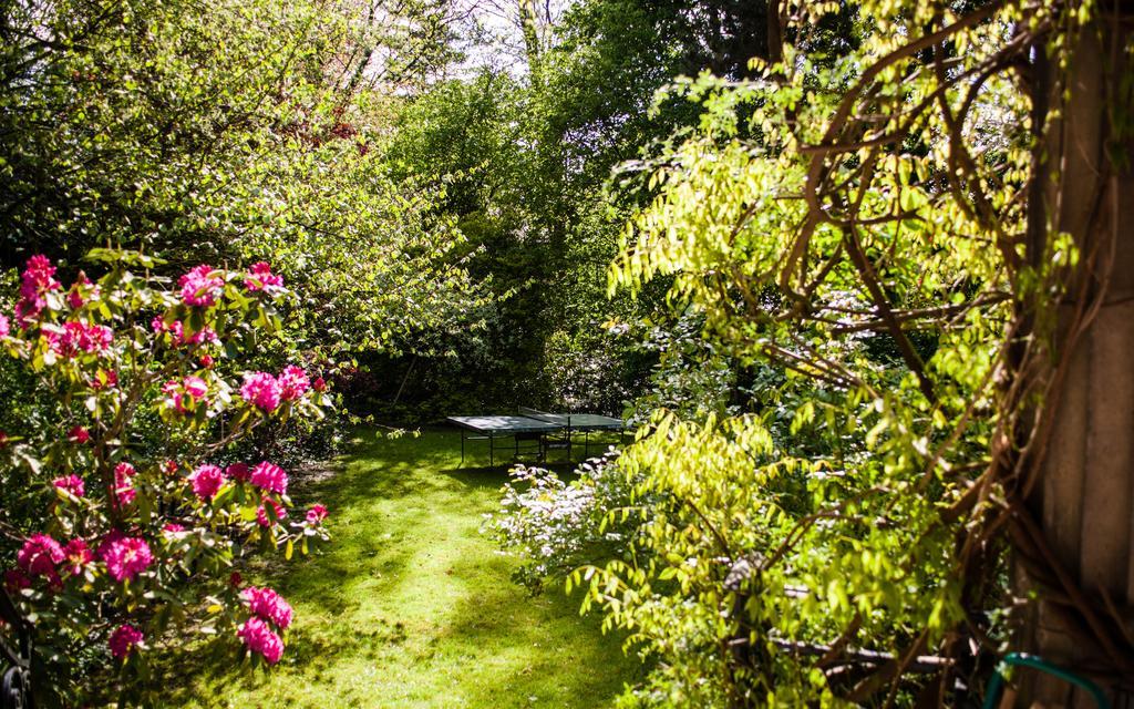 Guest House La Maison Chantecler Uccle Exterior foto